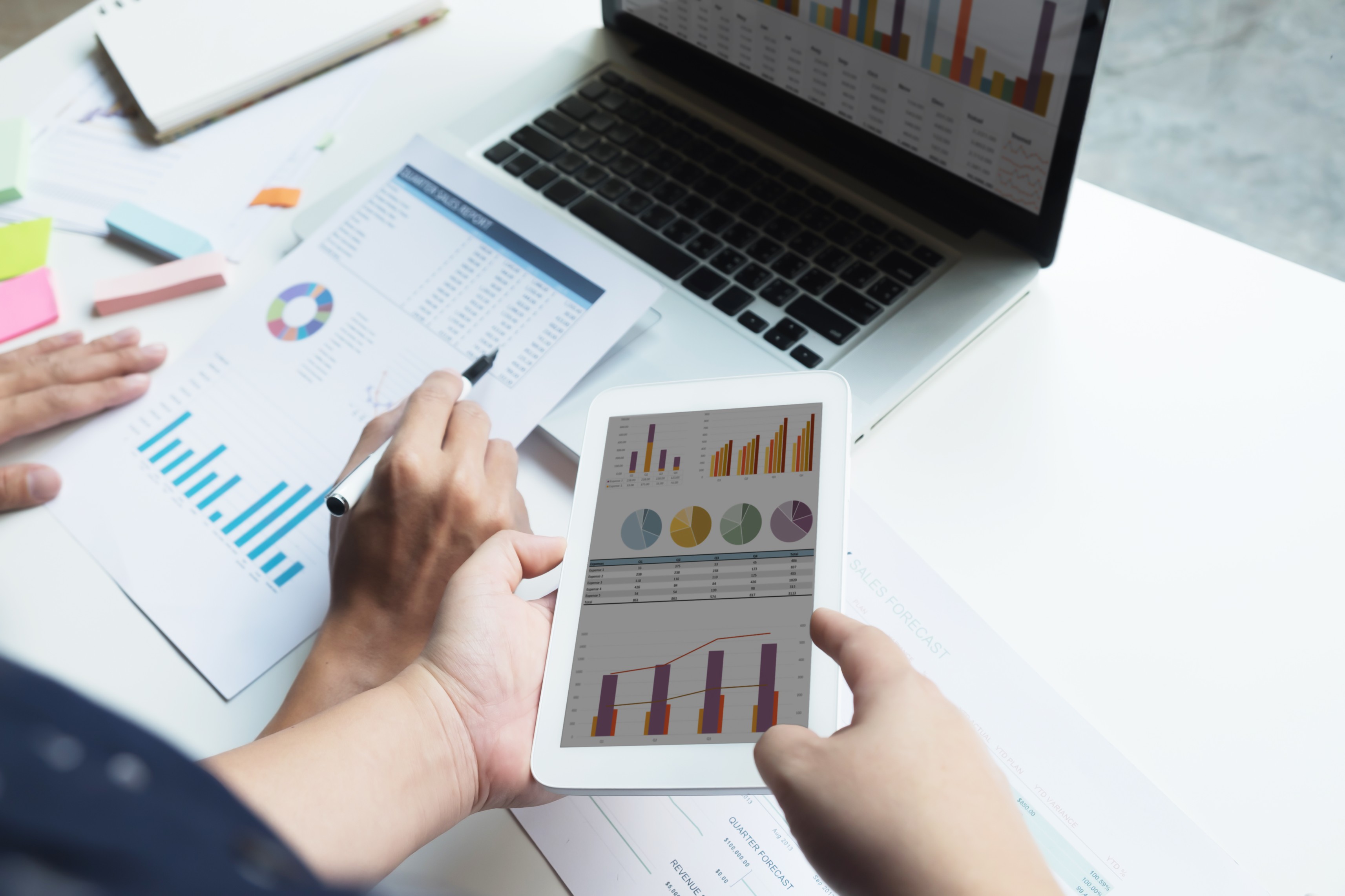 Mastering Time Intelligence Functions in Power BI